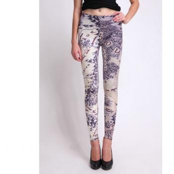 Middle Earth Map Leggings on Luulla